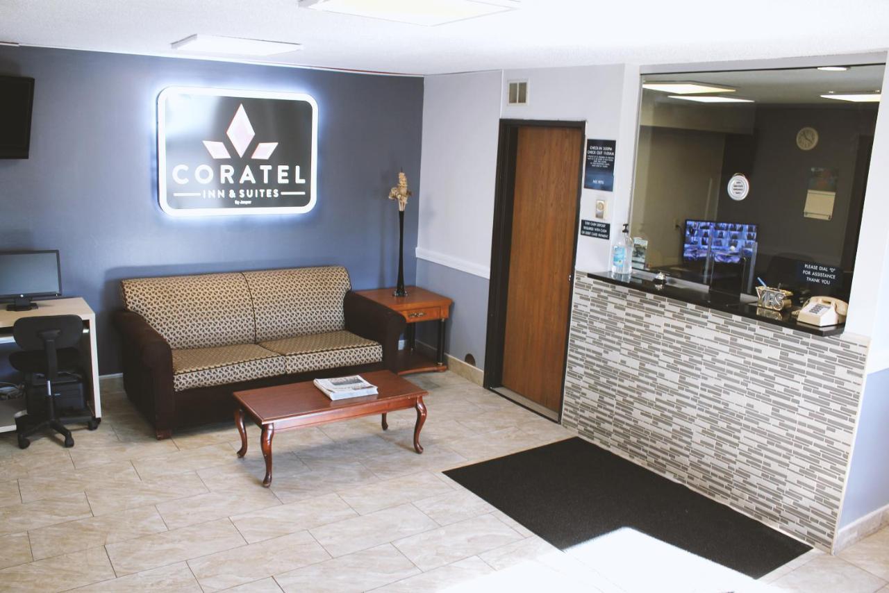 Coratel Inn & Suites By Jasper Hastings Zewnętrze zdjęcie